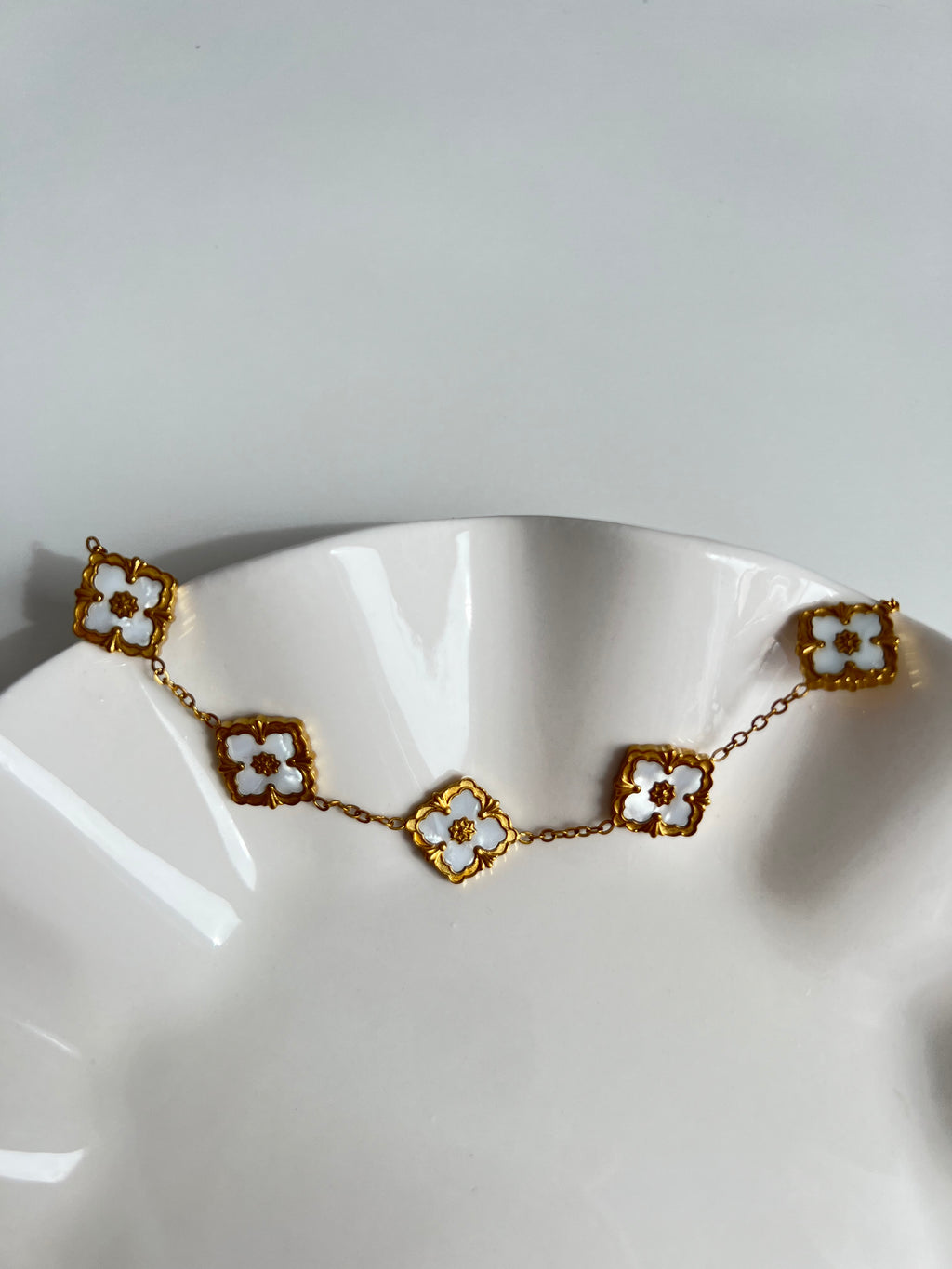 Bracelet - Vintage Clover