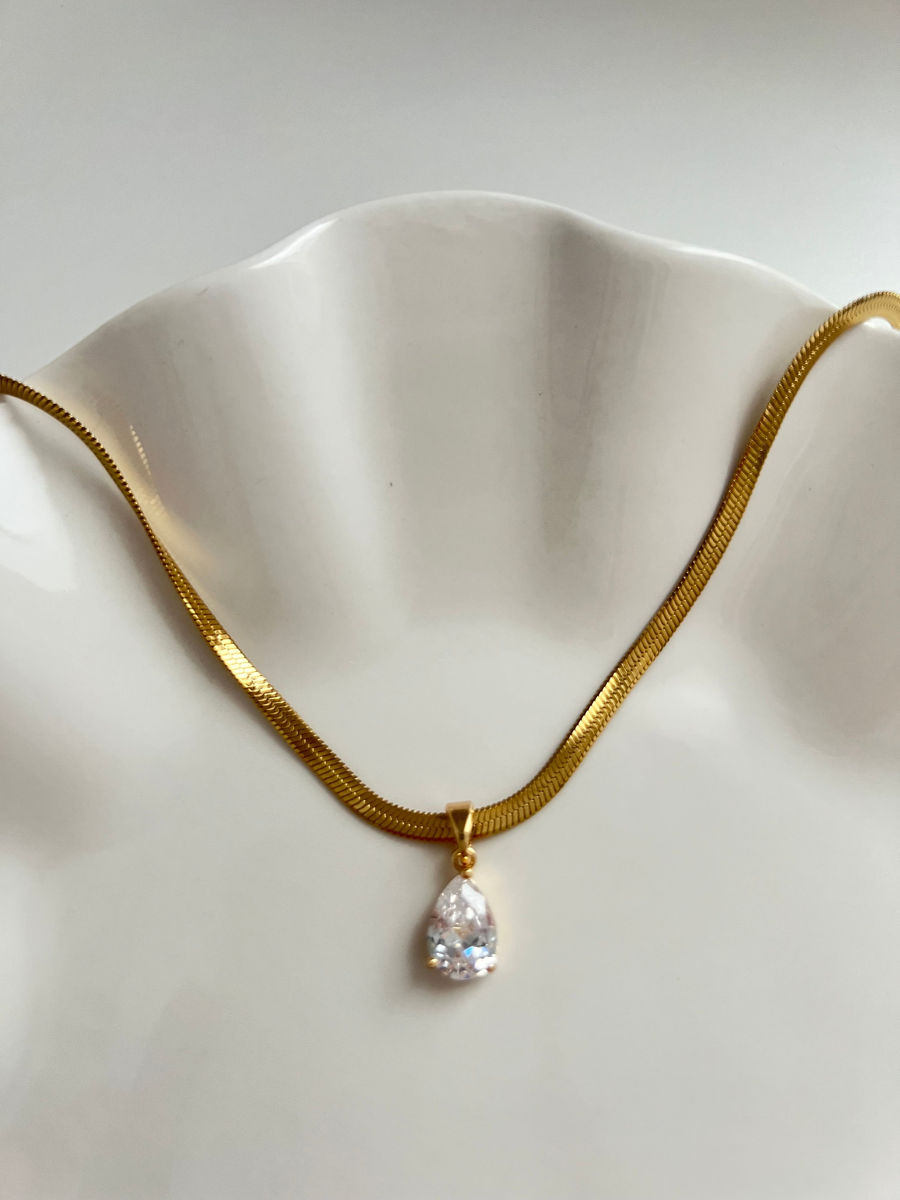 Necklace - Diamond Coil