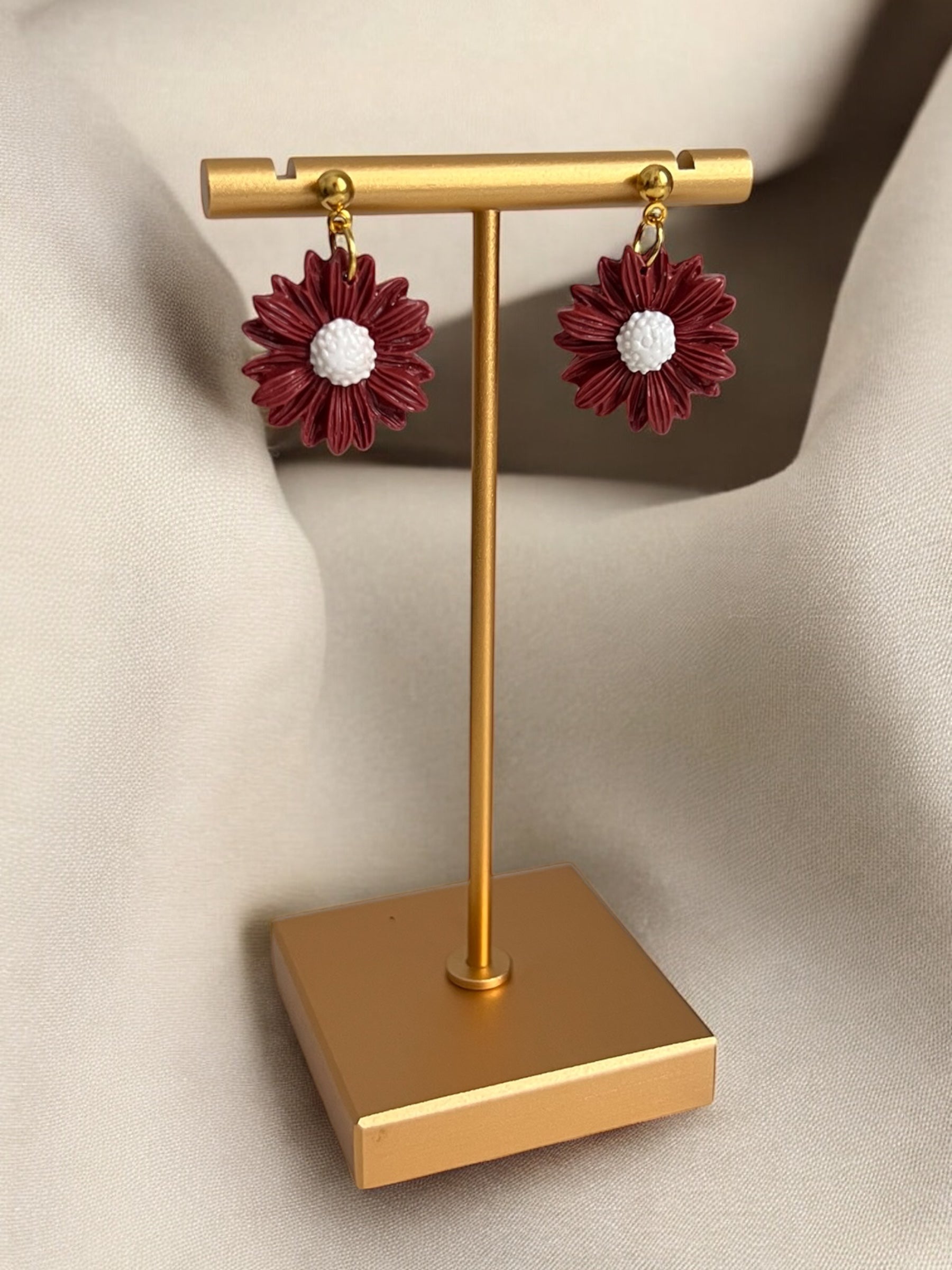 CC-Earrings - Daisy Dangle
