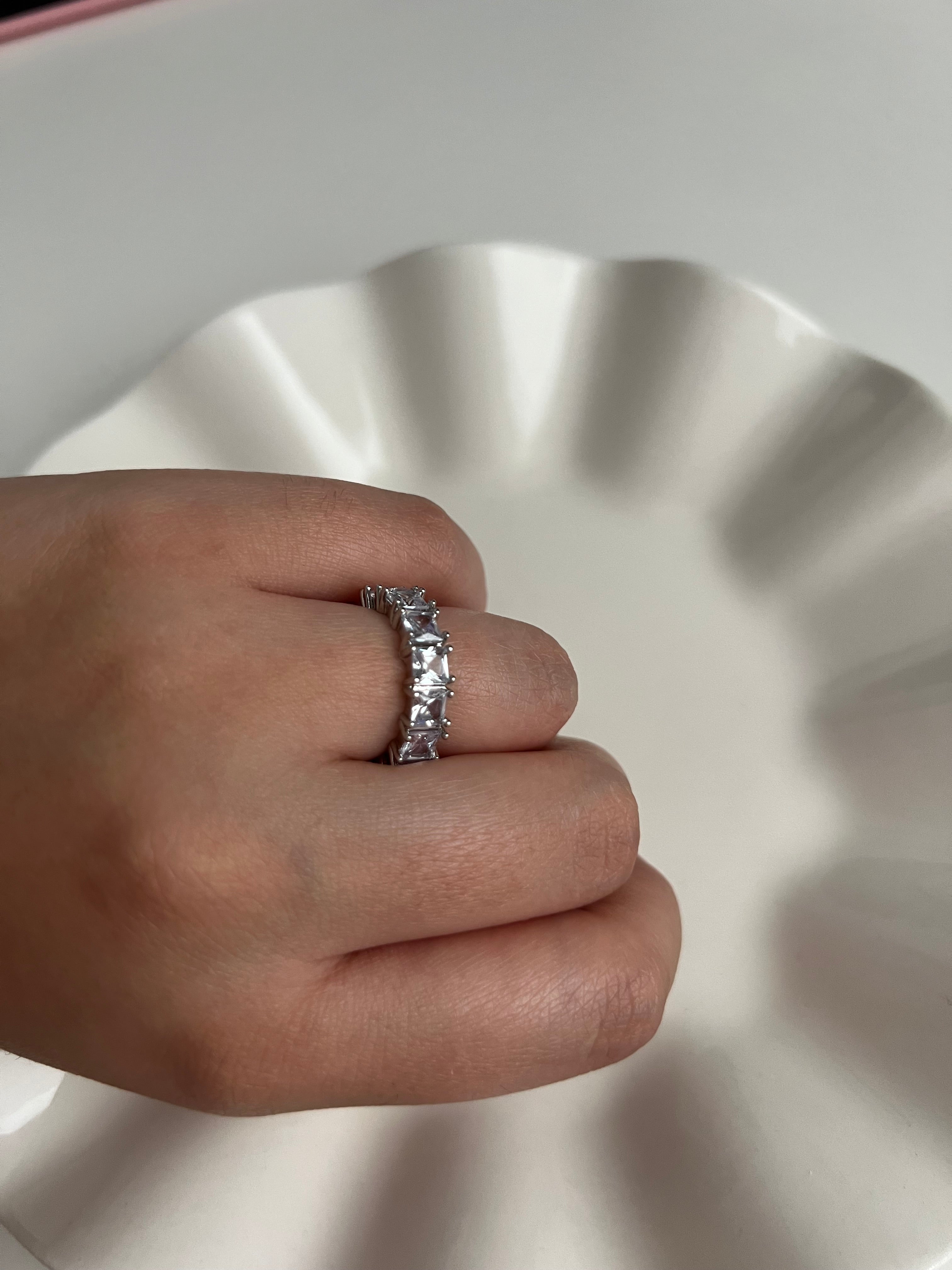 Ring - Velvet Band