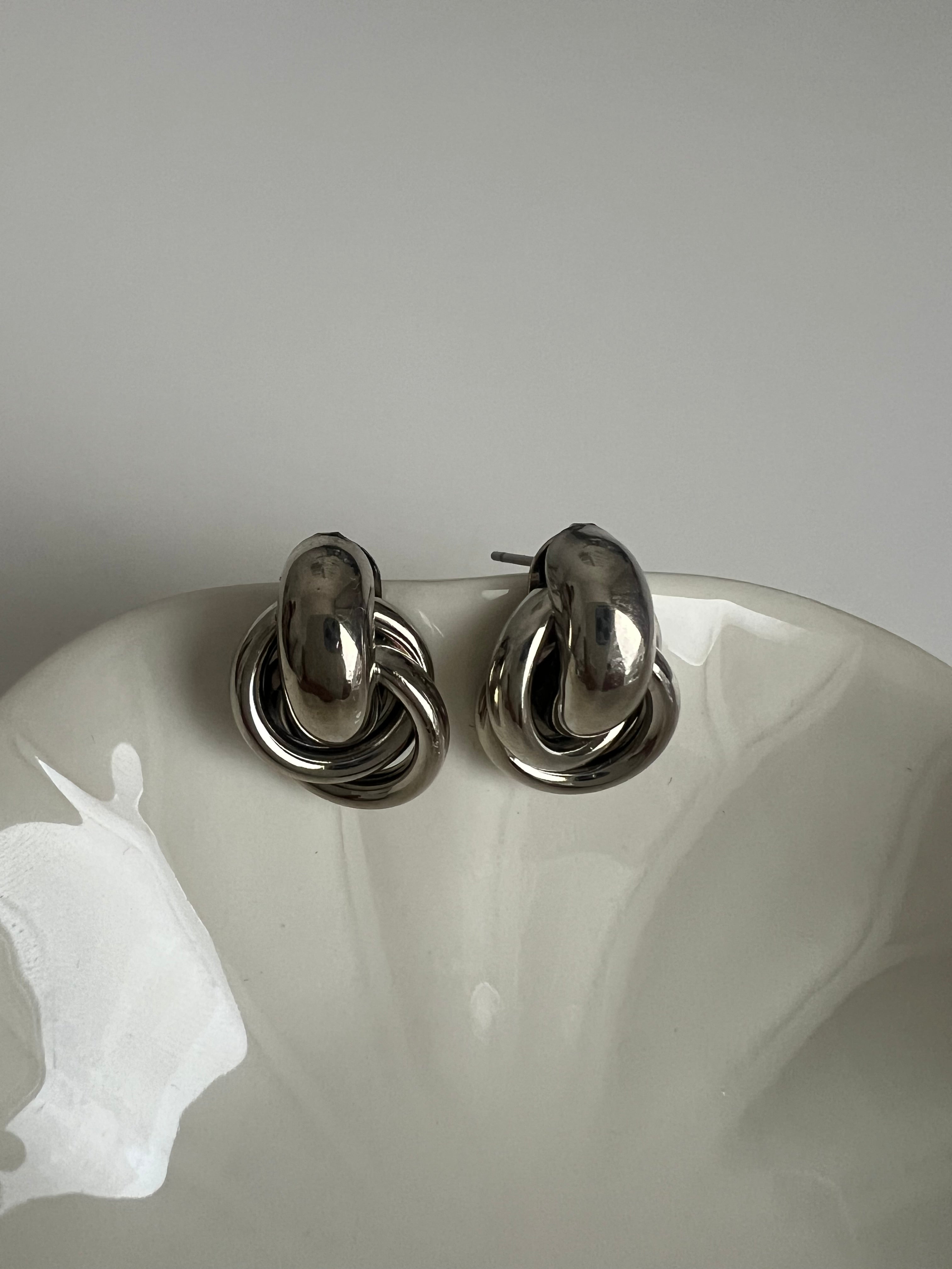 Earrings - Leah