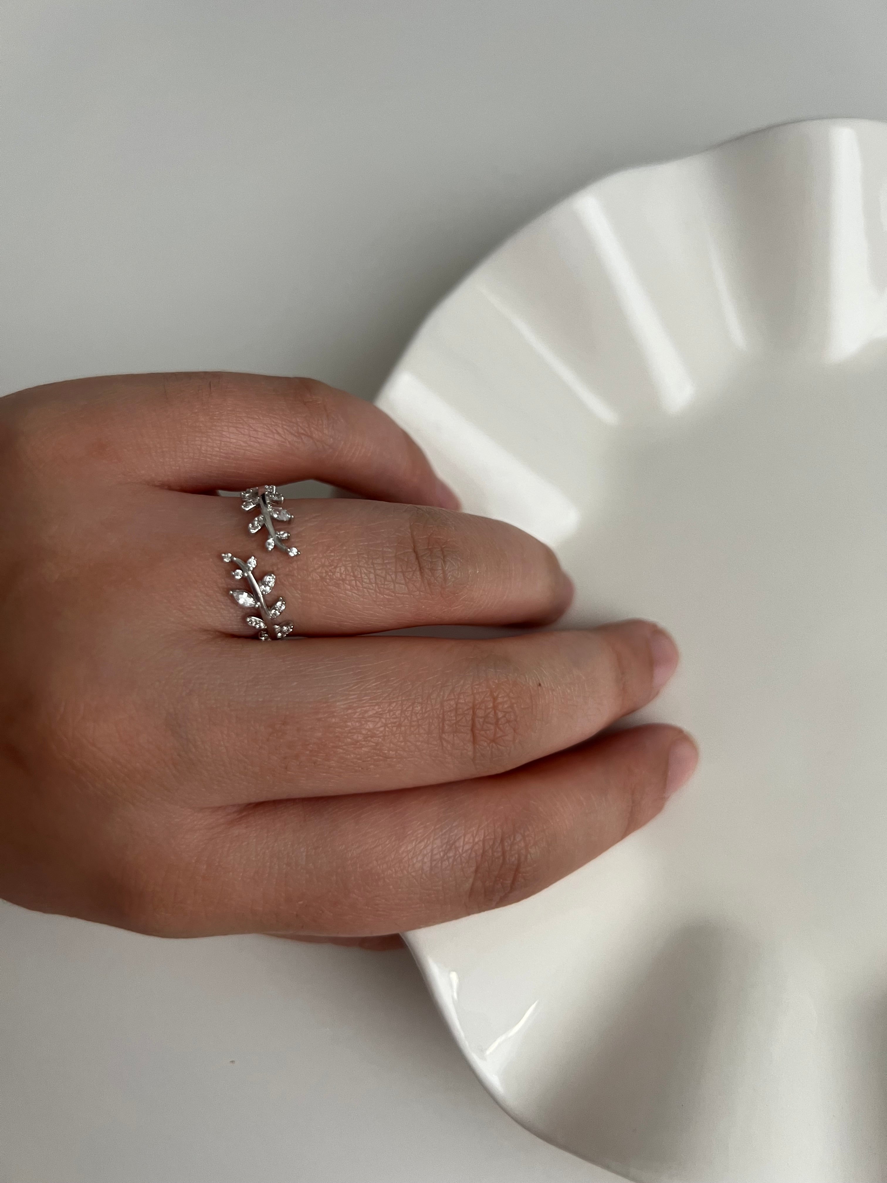 Ring - Leaf