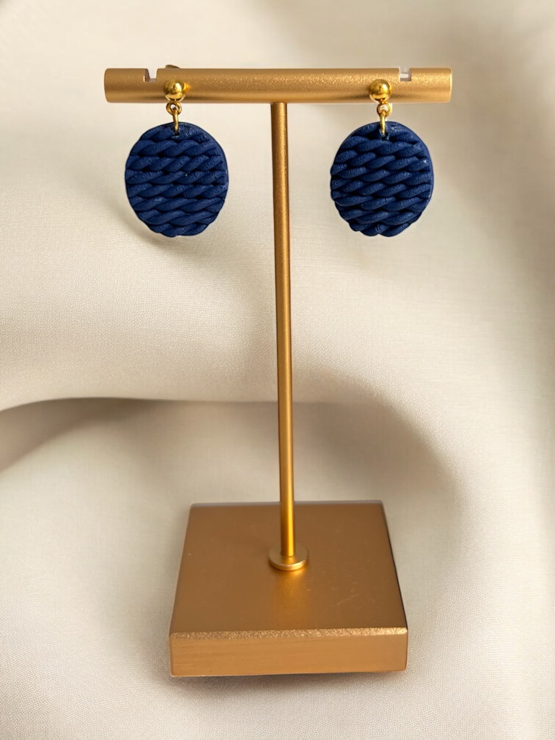 CC-Earrings - Twisty Dangle