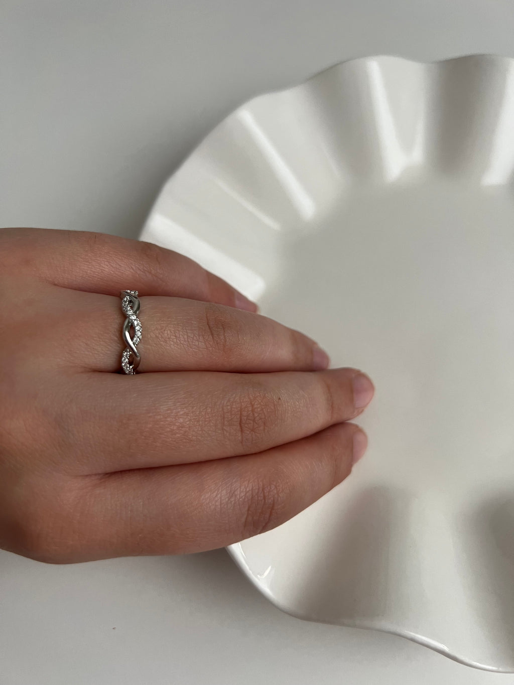 Ring - Infinity Band - 925 Sterling Silver