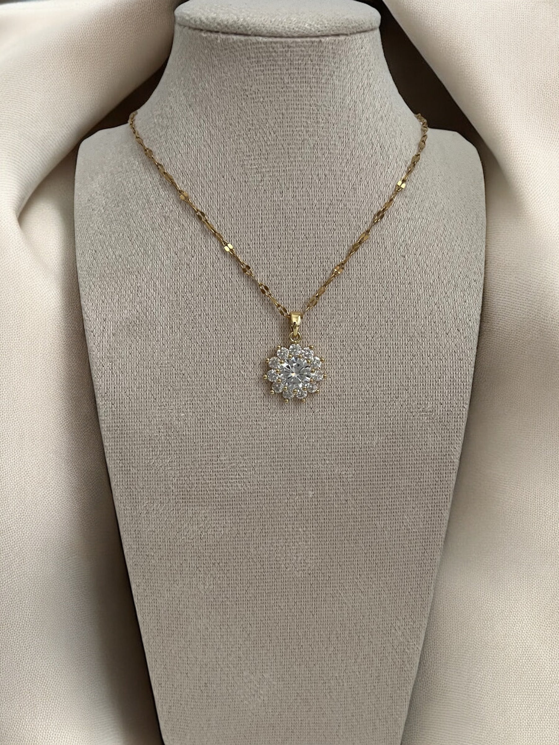 Necklace - Bloom