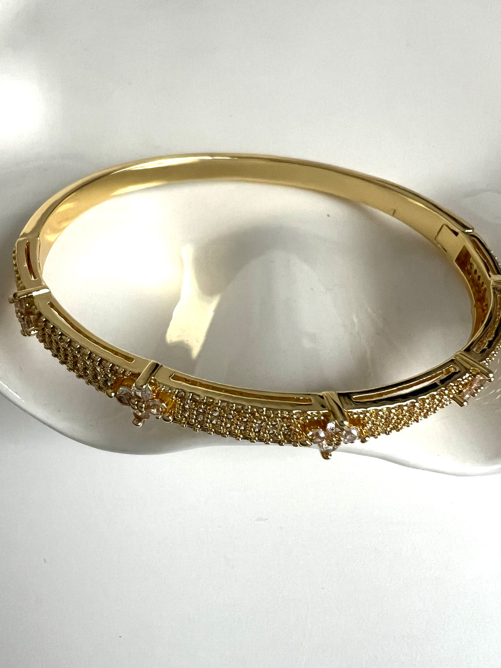Bangle - Arianne Gold