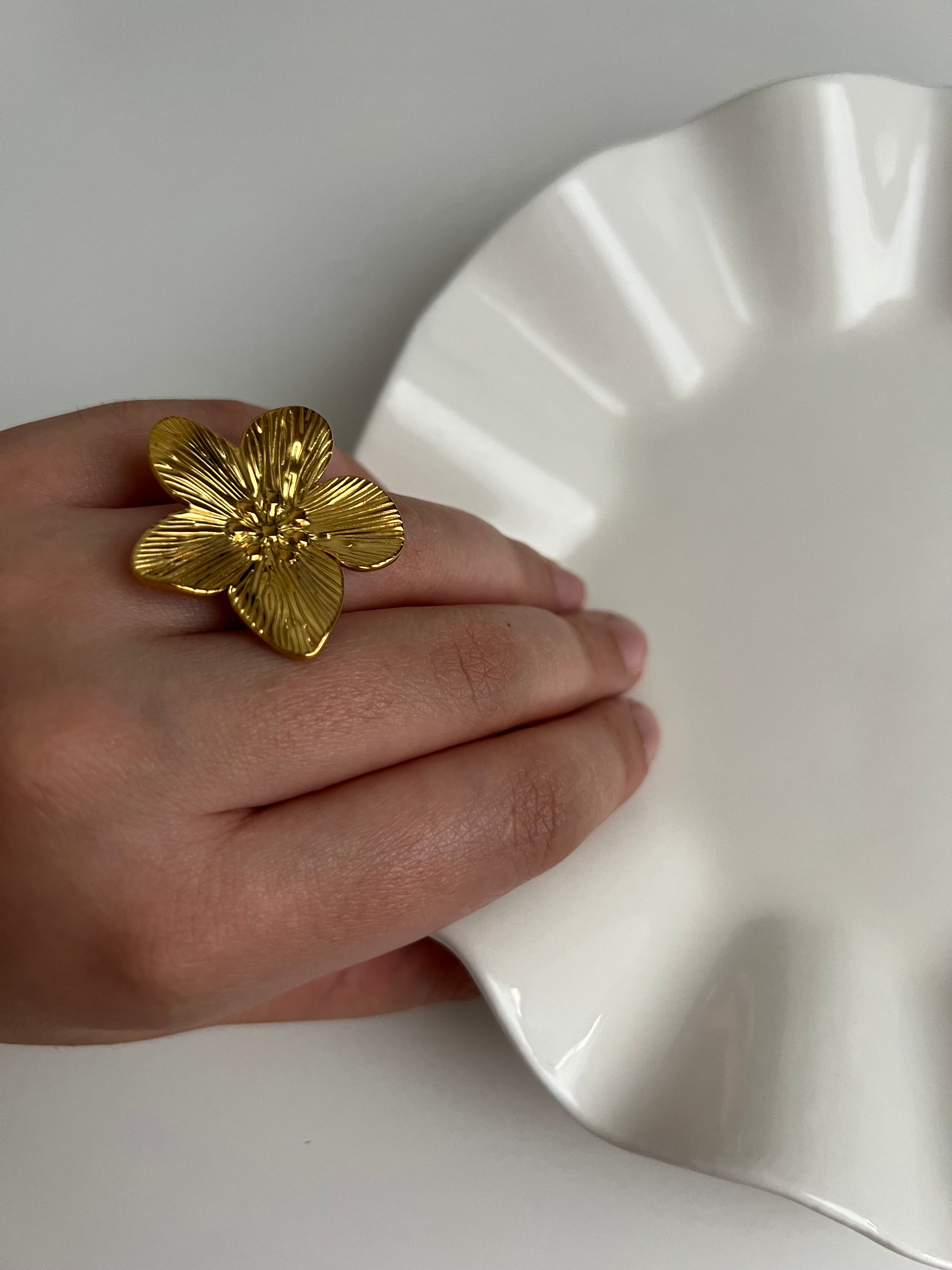 Ring - Flower Gold