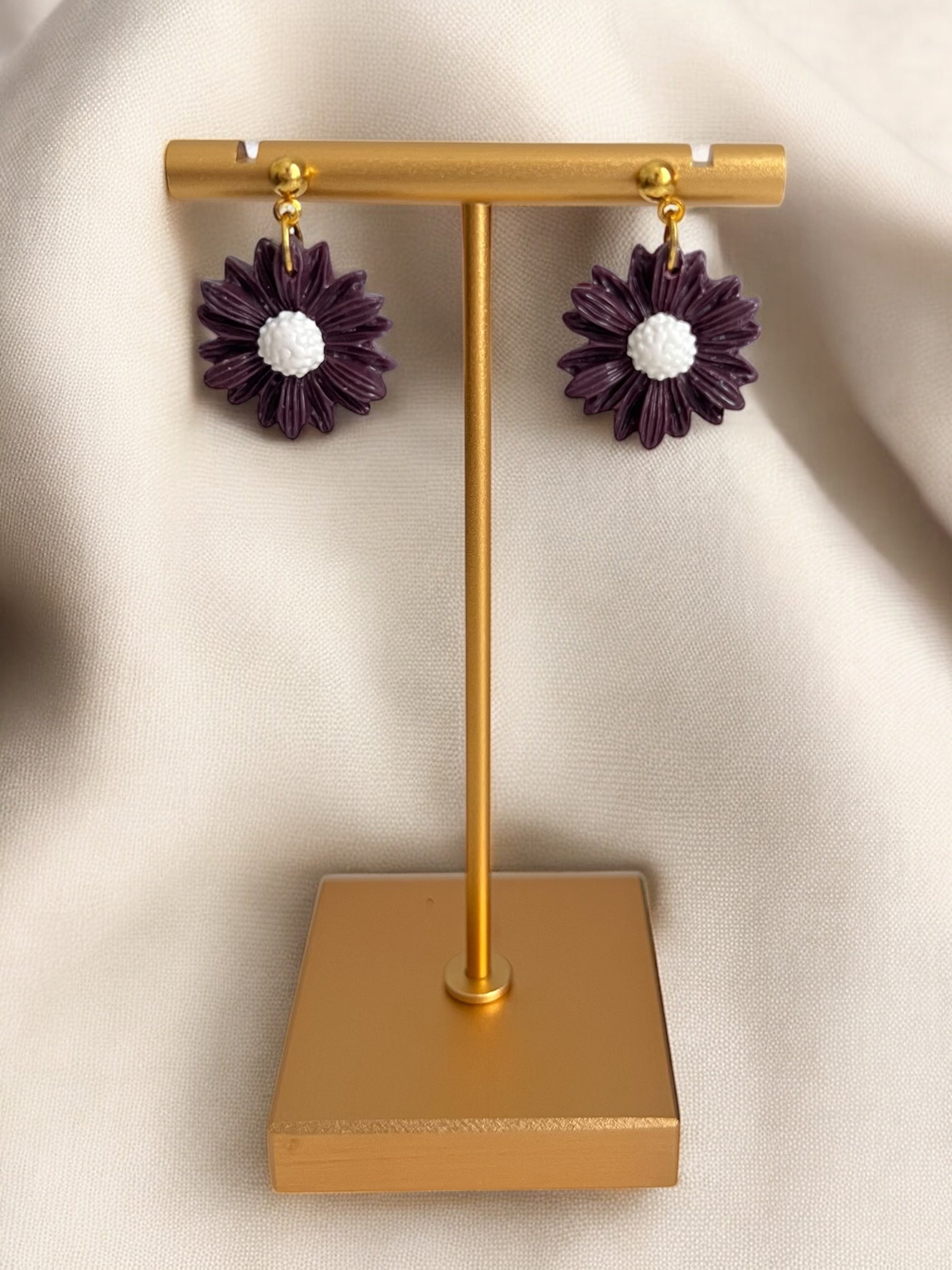 CC-Earrings - Daisy Dangle
