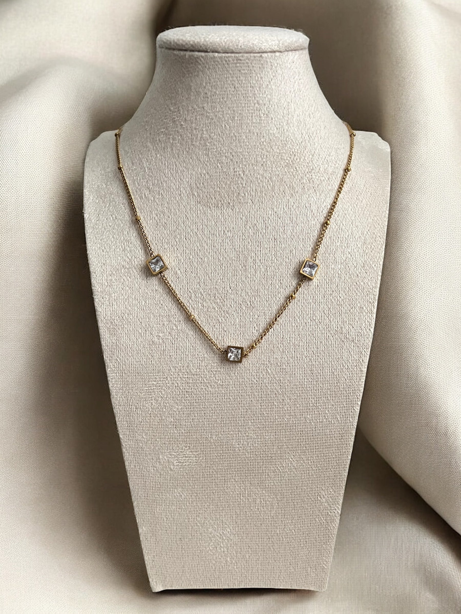 Necklace - Diamond Trio