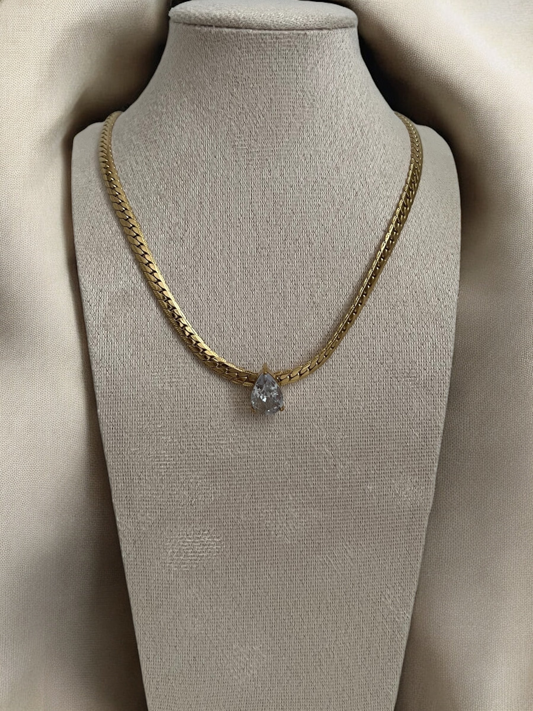 Necklace - Diamond Braid